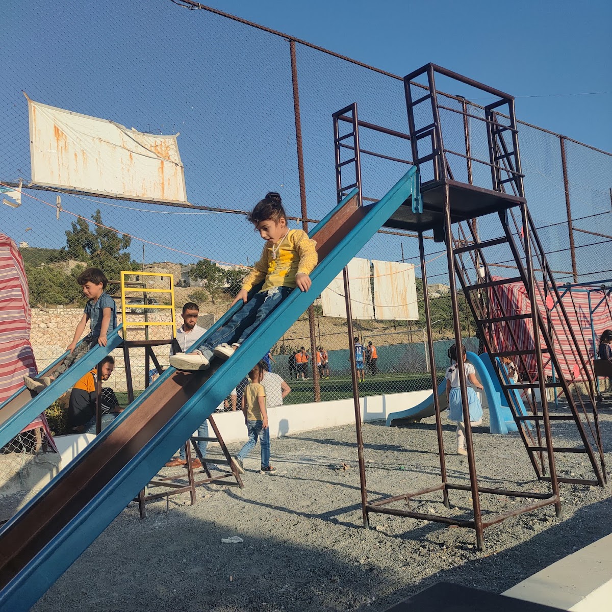 مستر لاند /مطعم ومتنزه